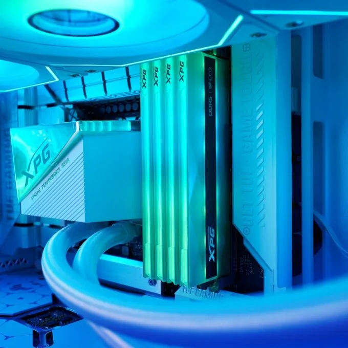 32GB PC 6400 CL32 ADATA XPG LANCER NEON RGB KIT 2x16GB retail — image 9