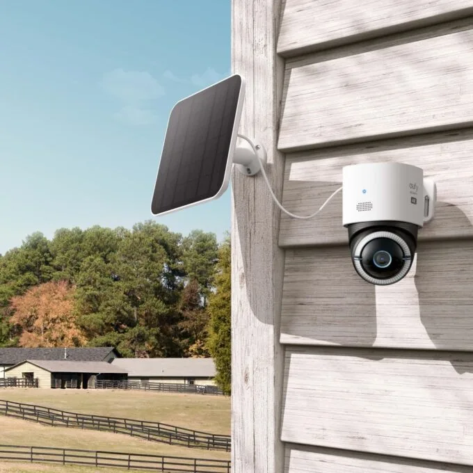 Anker Eufy Security Camera - Outdoor 4G LTE PTZ Solar Camera — image 6