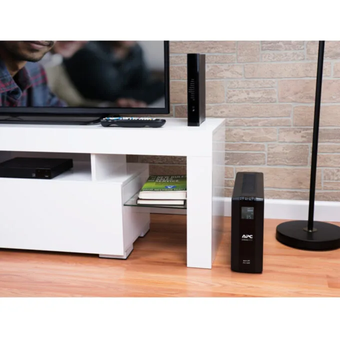 APC Back-UPS Pro BR1600MI 1600VA/960W Line-Interactive UPS 230V 8 Outlets — image 4