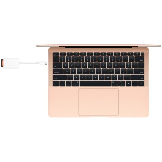 Apple USB-C to SD Card Reader — image 4