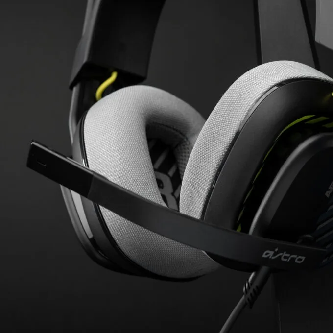 ASTRO Gaming A10 Gen 2 Headset - Wired 3.5mm - Over-Ear, Unidirectional Boom Mic, Black — image 13