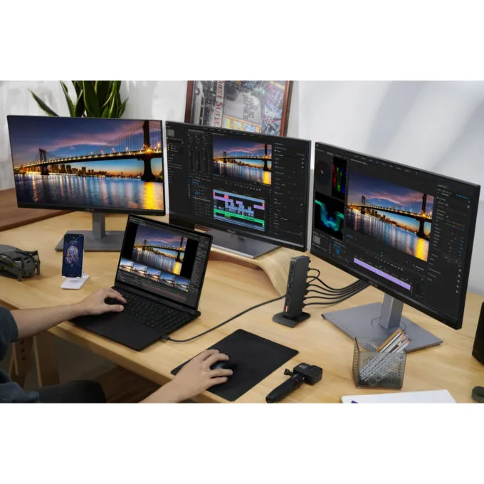 ASUS DC500 Triple 4K USB-C Dock - DC500 - Black, 96W PD, HDMI 2.1, Triple 4K@60Hz, 2.5GbE — image 12