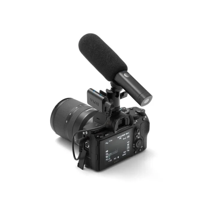BOYA Magic - Type-C, Lightning & 3.5mm, Camera Receiver Wireless Microphone 2 TX + 3 RX + Charging Case — image 4