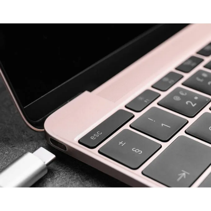 D-Link USB-C Hub - DUB-2340 - 4x USB 3.0, 1x USB-C, 60W Power Delivery, Grey — image 5