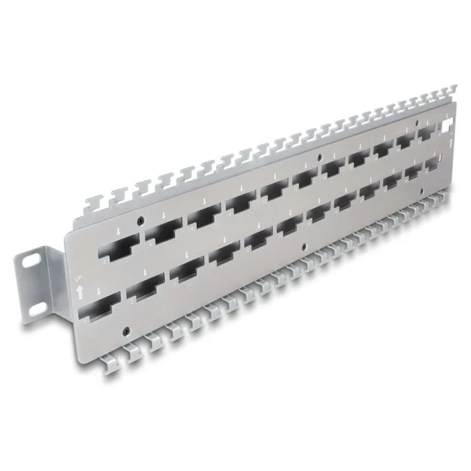 Delock 19? Kabelabfangschiene für Netzwerkkabelverbinder mit LSA Anschluss 24 Port Metall — image 1