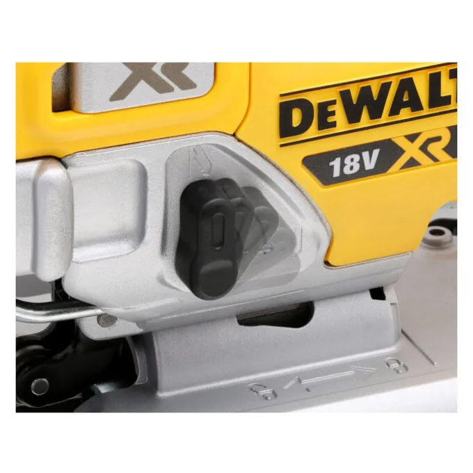 DEWALT Akku-Pendelhub-Stichsaege — image 2