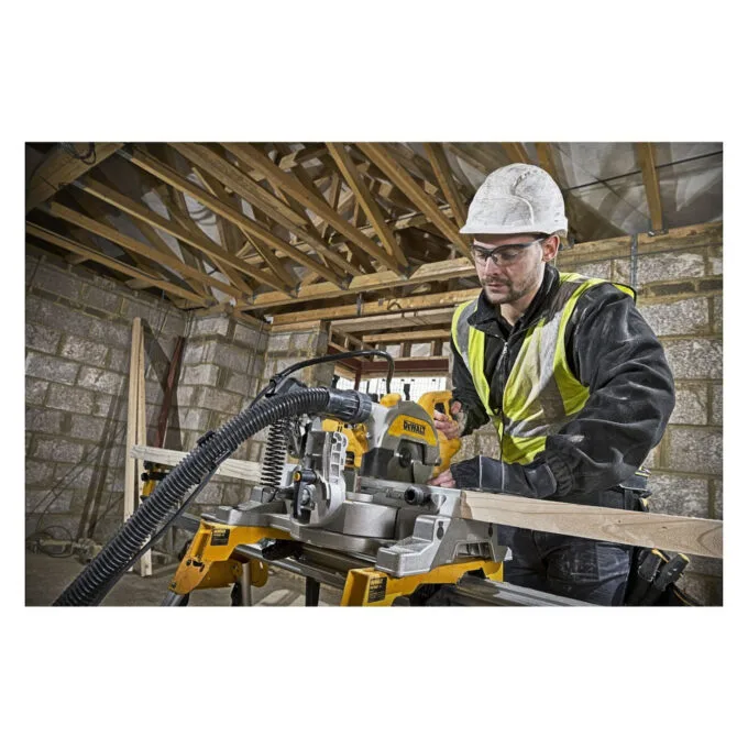 DEWALT Paneelsaege 216 mm. 1800 Watt — image 5