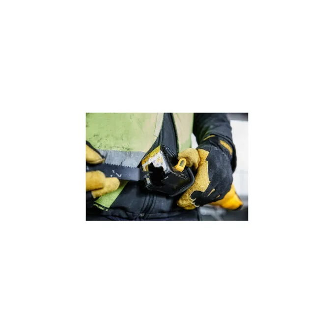 DEWALT Saebelsaege 1100Watt — image 6
