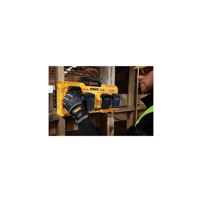 DEWALT Vierfach-Schnelladegeraet — image 8