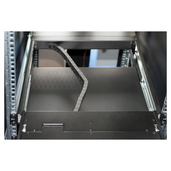 Digitus 19' LCD KVM Konsole. 16-Port CAT5. deutsche Tastatur — image 4
