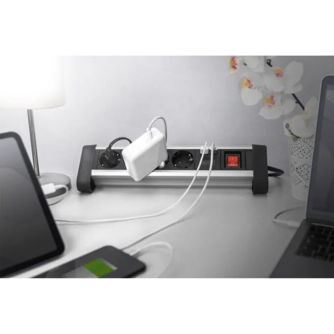 Digitus 4-Port Power Strip with 2 USB-A Ports and Switch - Black Silver — image 7
