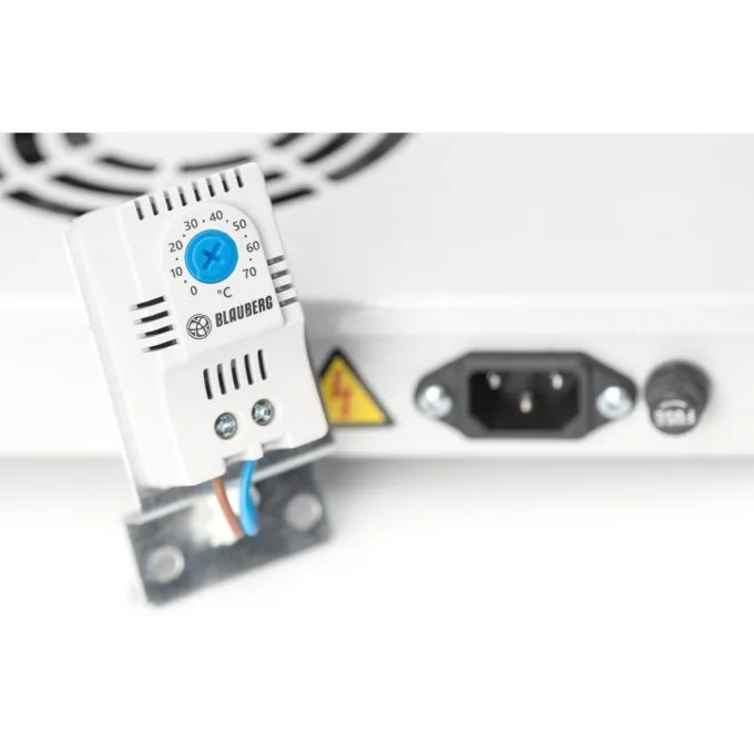 DIGITUS Insertion Ventilation Unit with 2 Fans - Grey — image 3