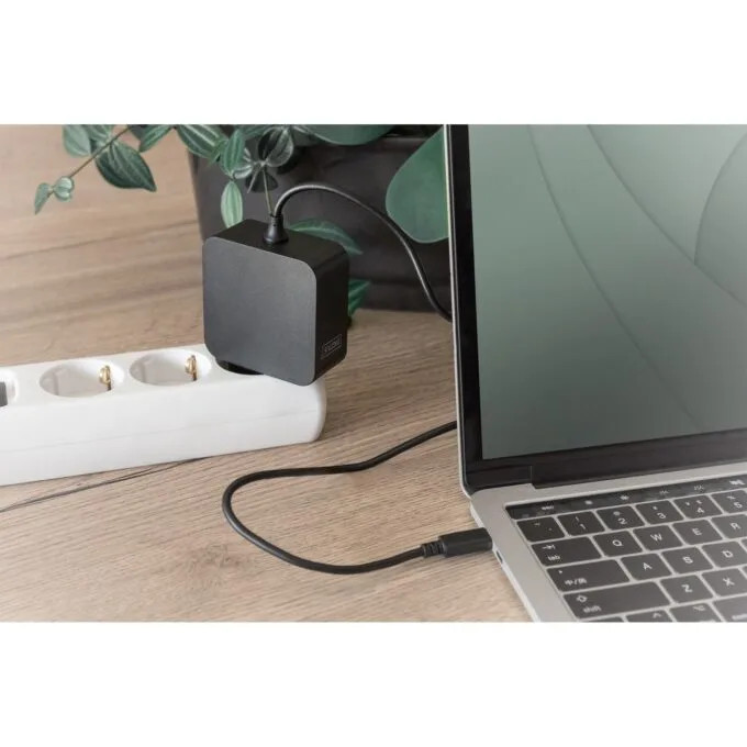 Digitus Universal USB-C 65W Notebook Power Supply - Black — image 3