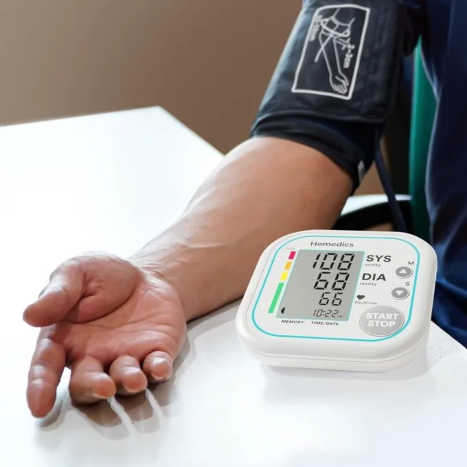 HoMedics Diagnostics Blood Pressure Monitor - BPA-5020 - Arm Auto — image 7