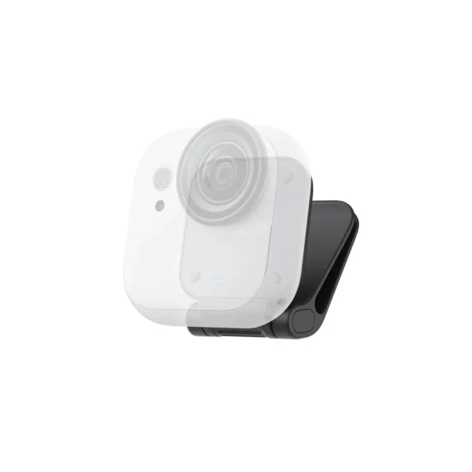 Insta360 GO Ultra Magnetic Easy Clip - Easy mount and remove camera with magnetic clip — image 1