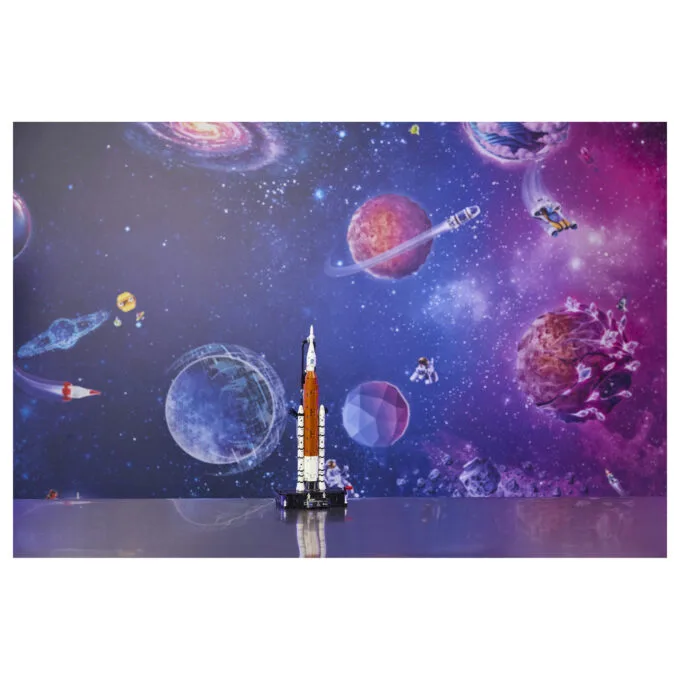 LEGO 42221 Technic NASA Artemis SLS-Schwerlastrakete — image 14