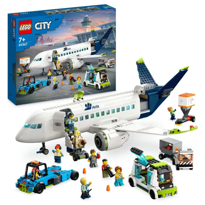 LEGO City Passagierflugzeug 60367 — image 23