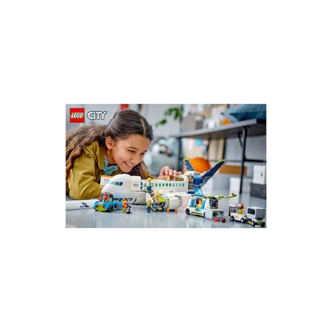 LEGO City Passagierflugzeug 60367 — image 6