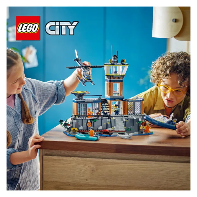 LEGO City Polizeistation auf der Gefängnisinsel 60419 — image 15