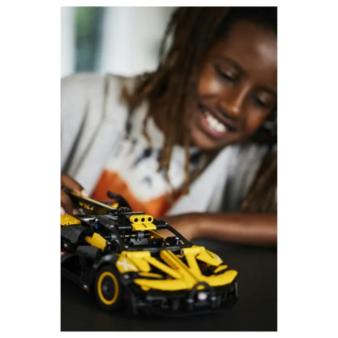 LEGO Technic Bugatti-Bolide 42151 — image 13
