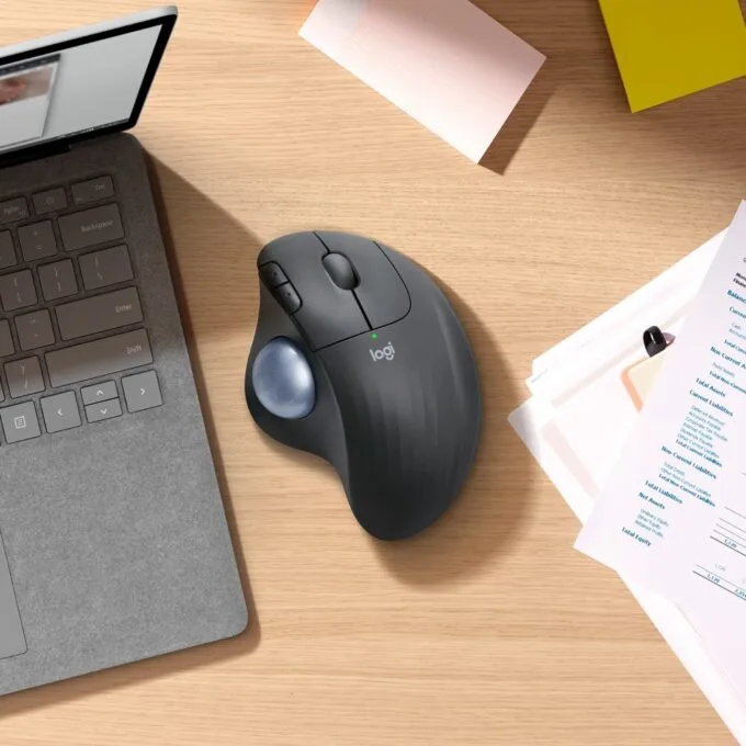 Logitech ERGO M575 Wireless Trackball Graphit - 910-006197 — image 11