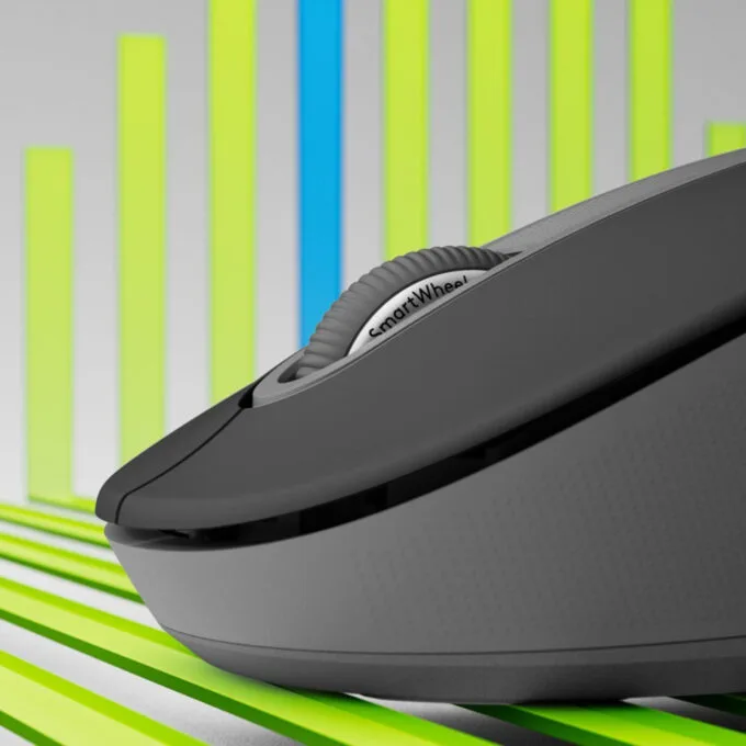 Logitech Signature M650 Graphite Wireless Mouse - 910-006253 — image 2