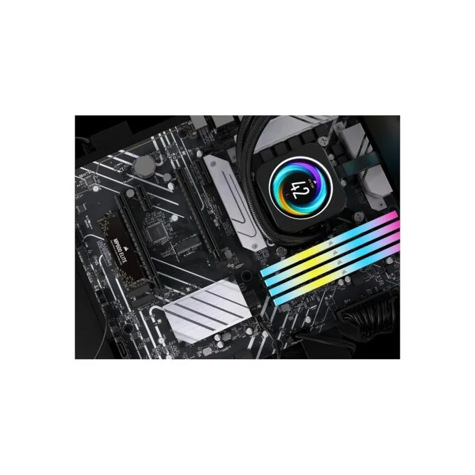 M.2 1TB CORSAIR PCI-E NVMe Gen4 - MP600 ELITE - retail — image 11