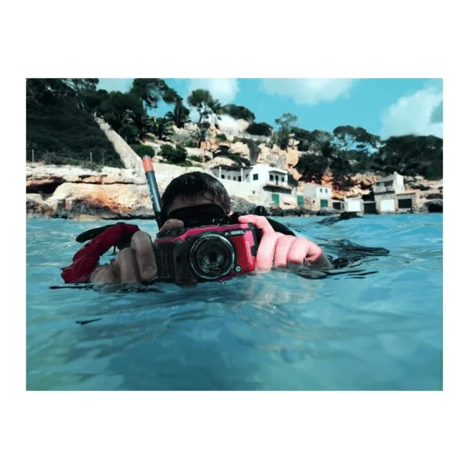 Olympus CHS-09 Floating Handstrap - CHS-09 - Red for TOUGH Series Cameras — image 4