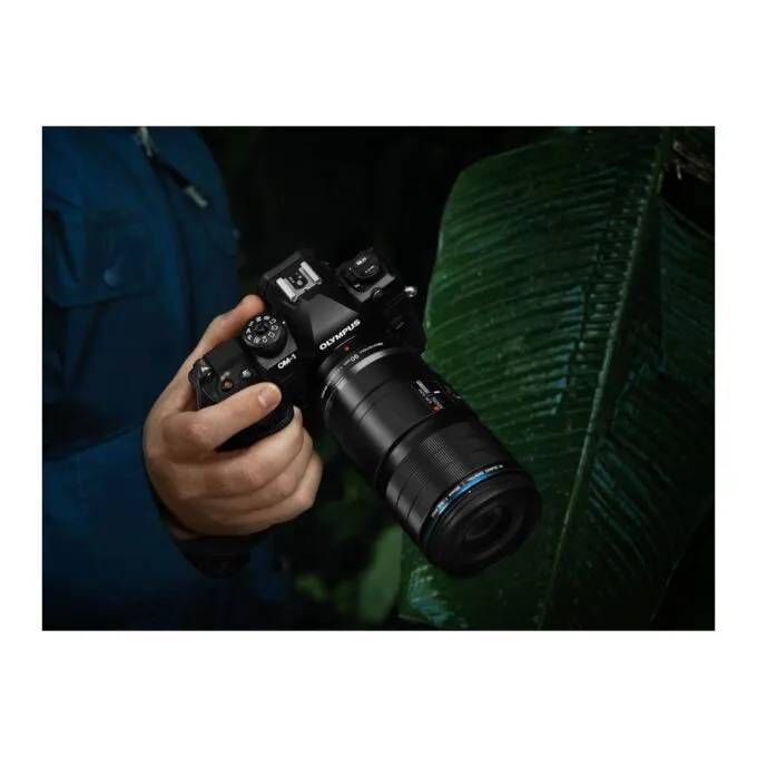 Olympus M.Zuiko Digital ED 90mm F3.5 Macro IS PRO - 90mm Macro Lens with IS PRO — image 13
