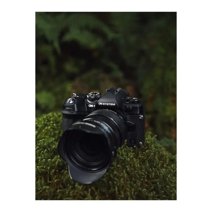 Olympus OM System OM-1 II body - OM-1 II - Black, includes CB-USB13 USB cable, shoulder strap, BLX-1 battery — image 13