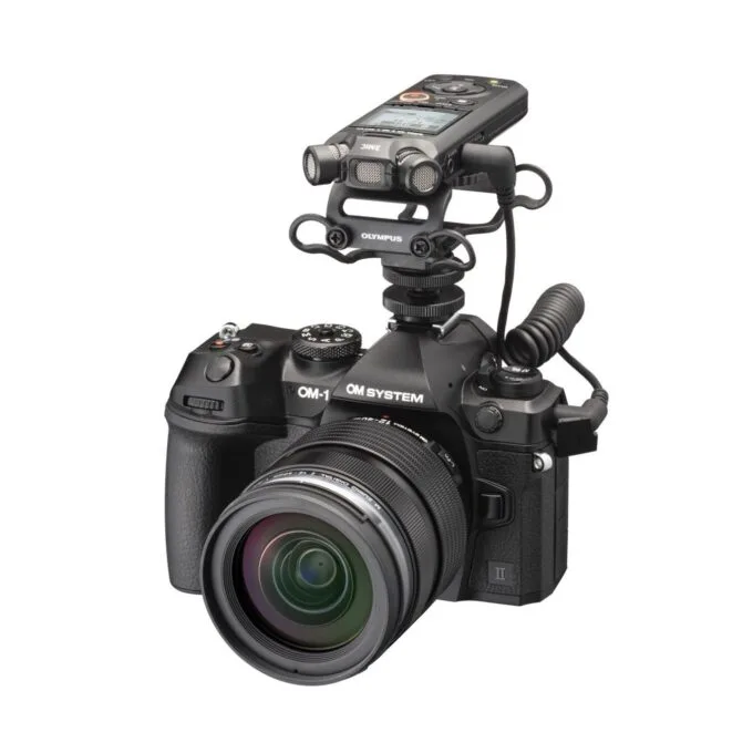Olympus OM System OM-1 II body - OM-1 II - Black, includes CB-USB13 USB cable, shoulder strap, BLX-1 battery — image 8