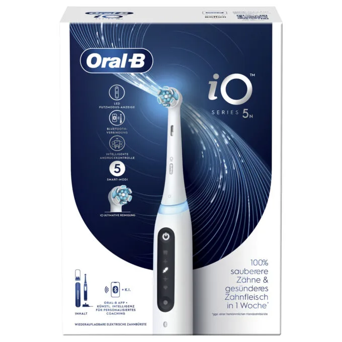 Oral-B iO Series 5 Quite White — image 2