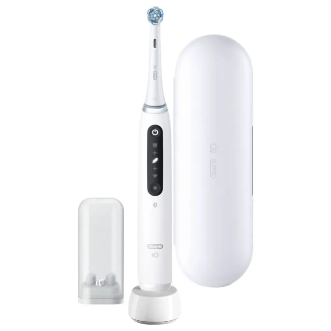 Oral-B iO Series 5 Quite White — image 1
