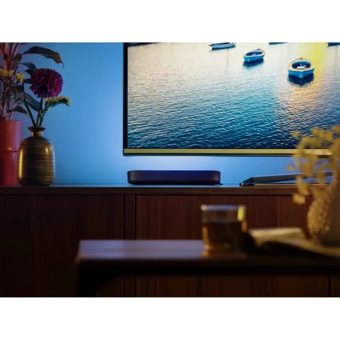 Philips Hue White & Color Ambiance Play Light Bar - Ambience Lamp - RGB, Dimmable — image 7