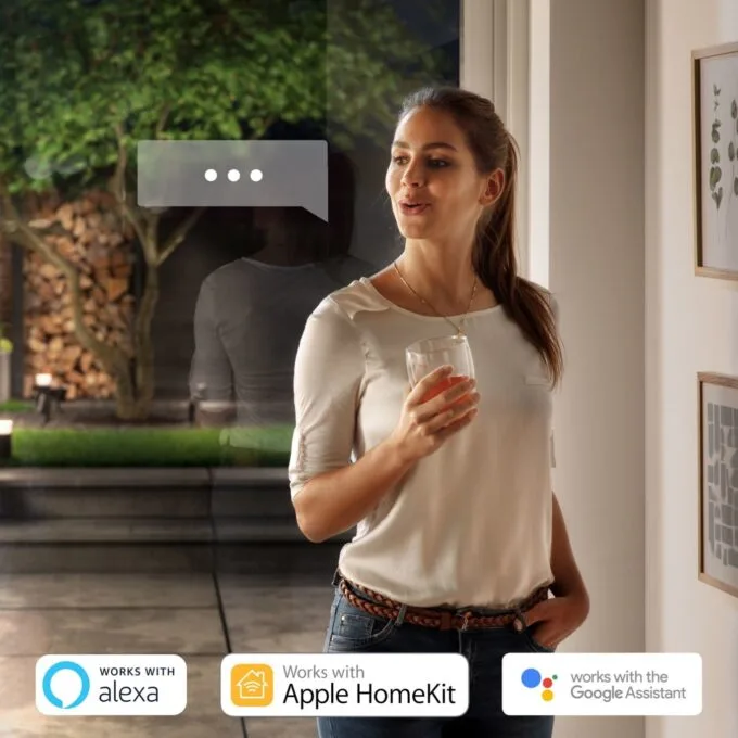 Philips Hue White & Color Ambiance Resonate Wall Lamp - RGB, 1200 lm, Silver — image 7