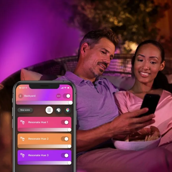 Philips Hue White & Color Ambiance Resonate Wall Lamp - RGB, 1200 lm, Silver — image 9