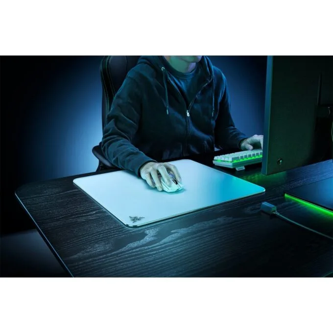 Razer Atlas white - RGB lighting — image 2