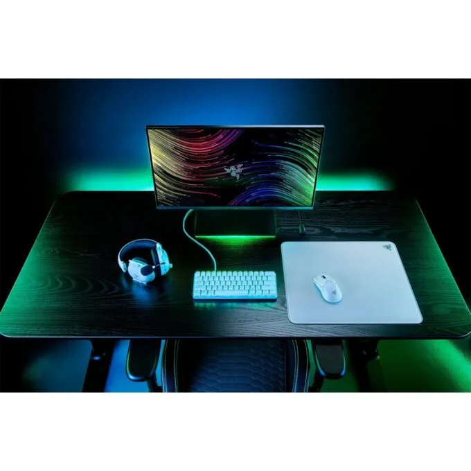 Razer Atlas white - RGB lighting — image 4