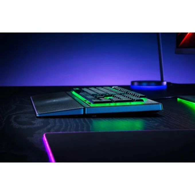Razer Ornata V3 X Gaming Keyboard - Membrane RGB Full-size US QWERTY — image 4