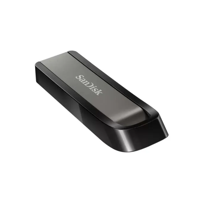SanDisk Extreme Go USB 3.2 Gen1 Flash Drive - 128GB - Stainless Steel — image 3