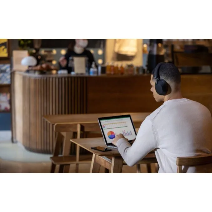 Sony WH-1000XM5B - Black - Wireless Over-Ear ANC Headphones with Microphone — image 6
