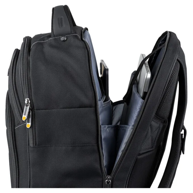 StarTech 17.3IN LAPTOP BACKPACK W CASE — image 6