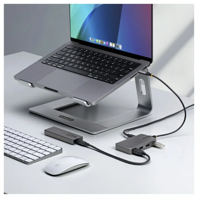 StarTech 4-PORT USB-C HUB 5GBPS — image 8