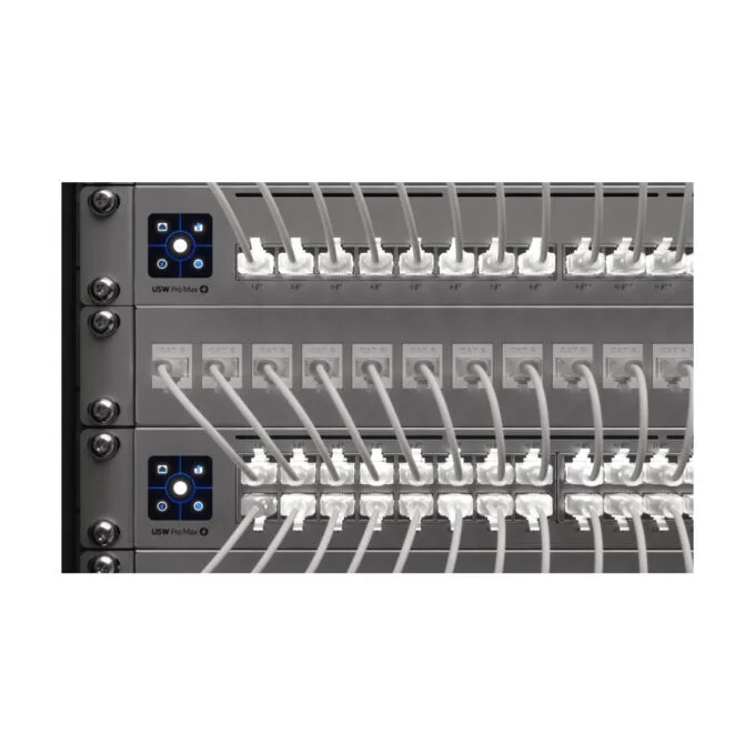 Ubiquiti UACC-Cable-Patch-EL - Cat6 0.15m Patch Cable - Translucent White - 24-Pack — image 4