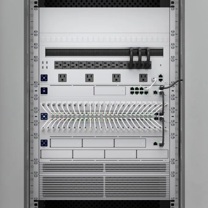 Ubiquiti UACC-Keystone-Blank-Insert - UACC-Keystone-Blank-Insert - Grey, ABS, 16.3×14.6×18 mm — image 6