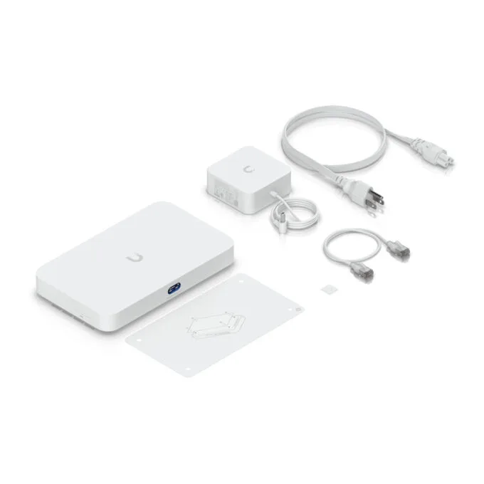 Ubiquiti UCG-Fiber Cloud Gateway - 4x2.5G LAN, 2x10G SFP+, 1x10G RJ45, 3GB RAM — image 6
