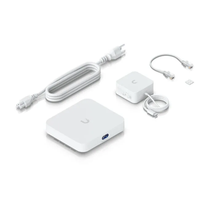 Ubiquiti UniFi Cloud Gateway Max - UCG-Max-NS - White, 3GB RAM, Cortex-A53 1.5GHz, 5x RJ45 — image 2