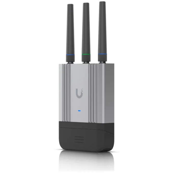 Ubiquiti UniFi UMR-Industrial - Cat 4 LTE Industrial Router - Black/Grey, PoE, GPS, NanoSIM, 2x GigE, 2.4 GHz Wi-Fi — image 3