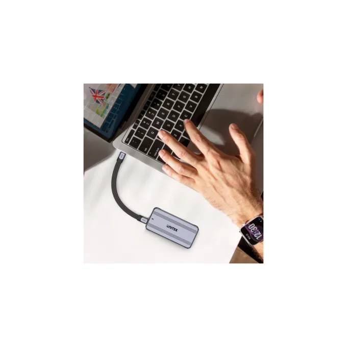 Unitek USB-C NVME PCIe Enclosure - S1242A - USB 4.0 40Gbps w Cooling Fan — image 8