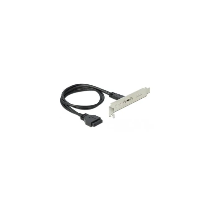 USB 3.2 Gen 1 slot cover, 19 pin socket to USB-C socket — image 1